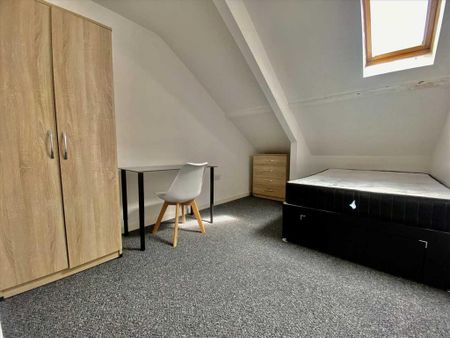 3 bedroom house share to rent - Photo 4