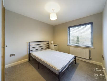 2 bedroom apartment to rent - Photo 3