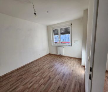 unbefristete 2-Zimmer-Wohnung mit Balkon - 3 Zimmer möglich! - Photo 3