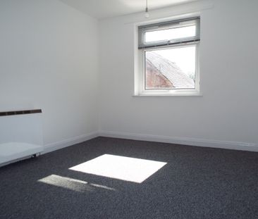 Market Place, Uttoxeter - Photo 4