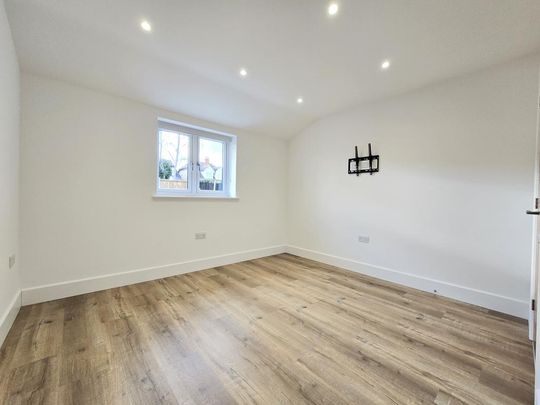 2 bedroom detached bungalow to rent - Photo 1