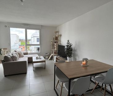 Location Appartement 2 pièces 53m² ST LOUIS 68300 - Photo 2