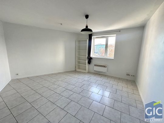 Location Appartement 1 pièce 22m² - Photo 1