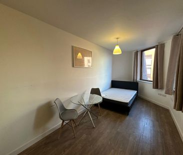 Moorfields, Liverpool, L2 - Photo 1