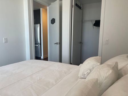 For Lease - 2212 Lakeshore Boulevard Unit# 4309, Toronto, Ontario - Photo 5