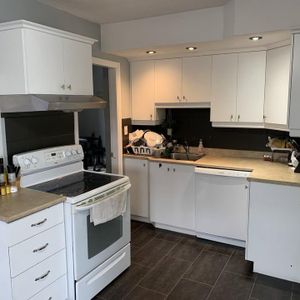 GRAND 5 ½ À LOUER – FLEURIMONT – DISPONIBLE MAINTENANT - Photo 2