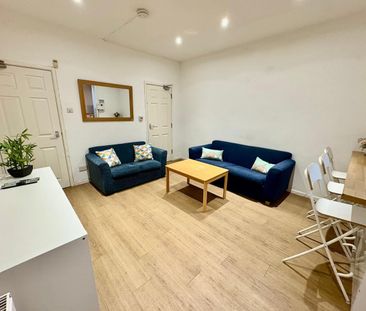 10 Bed Terraced House, Pomona St, S11 - Photo 4