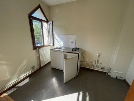 Location Appartement 2 pièces 34 m2 à Saint-Quentin - Photo 2