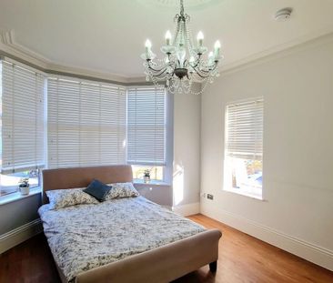 8 bedroom house share to rent - Photo 4