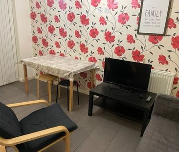 5 Bed Semi-Detached House, Long Down Avenue, BS16 - Photo 1