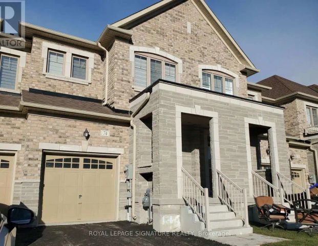 74 FERRAGINE CRESCENT — 3 Bedroom - Photo 1