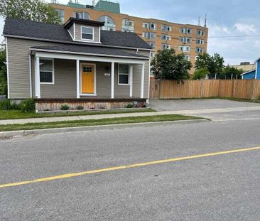 For Lease - 131 John Street Unit# Upper, Whitby, Ontario - Photo 5