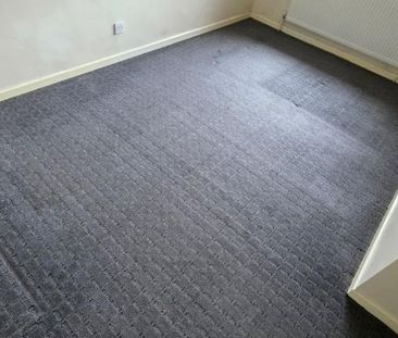 3 bedroom detached house to rent - Photo 3