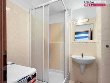 Pronájem bytu 1+kk 30 m2 - Photo 2