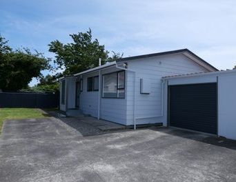 7b Cypress Grove, Paraparaumu - Photo 1