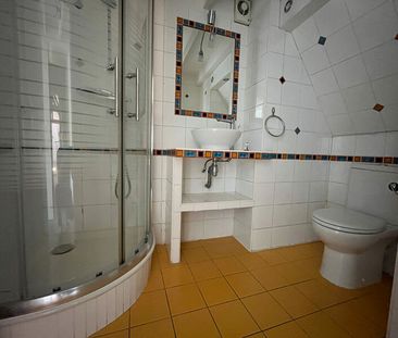 Location Appartement 5 pièces 97m² ORLEANS 45000 - Photo 3