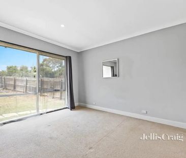 50 Hawker Street, Ivanhoe - Photo 5