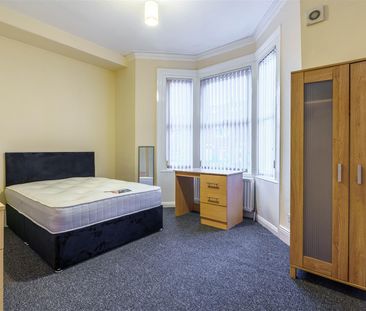 2 bed flat to rent in Cavendish Road, Newcastle Upon Tyne, NE2 - Photo 2
