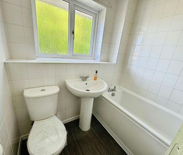 2 bedroom semi-detached house to rent - Photo 5