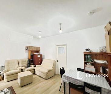 1 bedroom house to rent Upper Bevendean Avenue, Brighton, BN2 - Photo 1