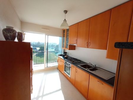 Location Appartement 3 pièces 79m² - Photo 5