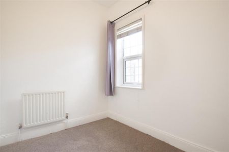 2 bedroom semi-detached house to rent - Photo 2