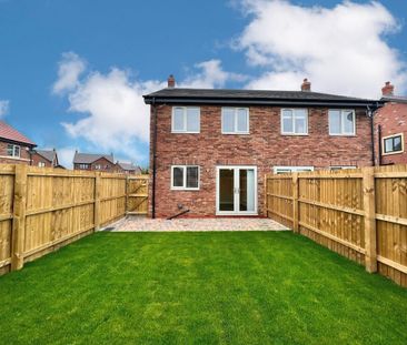 3 bedroom semi-detached house to rent - Photo 3