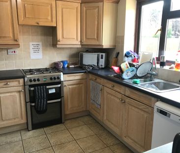 Swanbourne Drive 5 - Photo 1