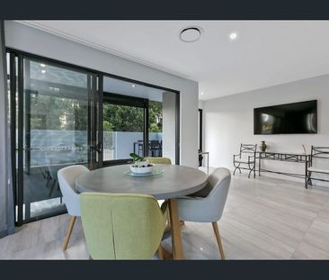 BEAUTIFUL 3 BEDROOM HOME IN SUNSHINE COVE! - Photo 6