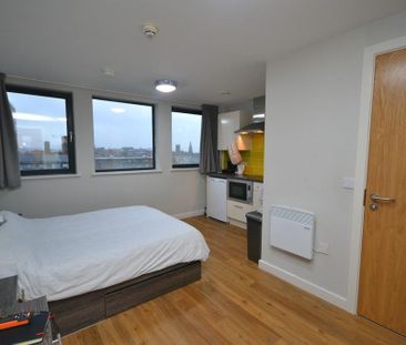 1 bedroom in a house share to rent - Photo 5