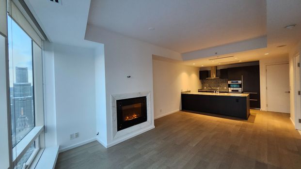 For Lease - 180 University Avenue Unit# 4704, Toronto, Ontario - Photo 1