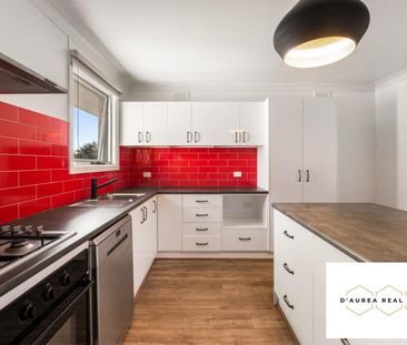 Space for Everyone! Inviting Three-Bedroom Duplex Home - Photo 4