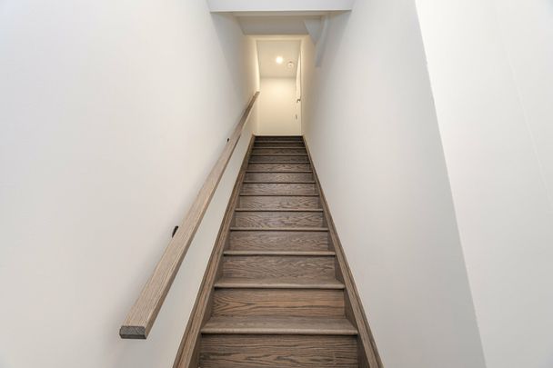 For Lease - 150 Honeycrisp Crescent Unit# TH 263, Vaughan, Ontario - Photo 1