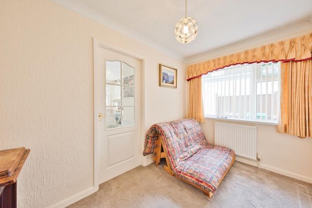 3 bedroom bungalow to rent - Photo 1