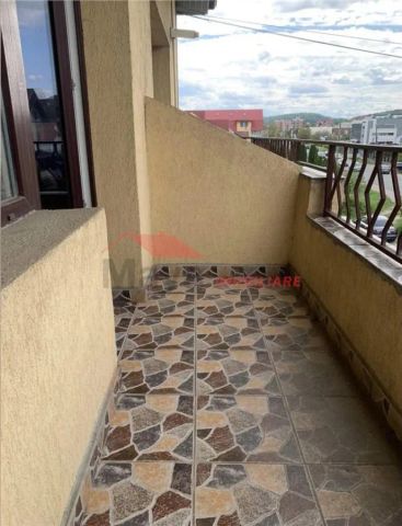 Apartament 3 camere, zona Drumul Dumitrei Vechi - Fotografie 4