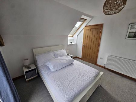 1 bedroom semi-detached house to rent - Photo 3