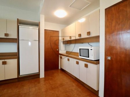3 room luxury Apartment for rent in Alto da Barra (Paco de Arcos), Oeiras, Lisbon - Photo 3
