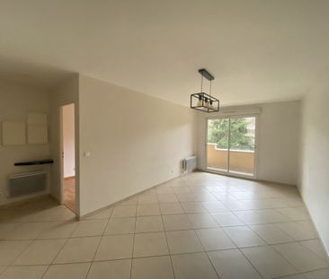 Appartement 2 Pièces + cave + parking sous-sol - Photo 5