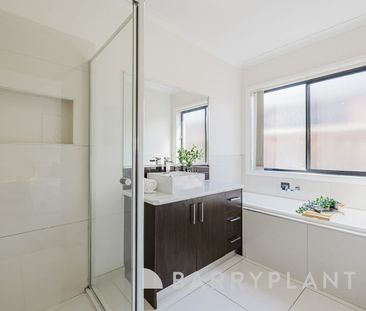 55 Turpentine Road, Brookfield, Vic 3338 - Photo 3