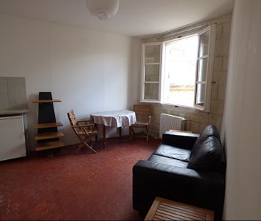 AVIGNON INTRA MUROS: Appartement très lumineux, avec climatisation,... - Photo 2