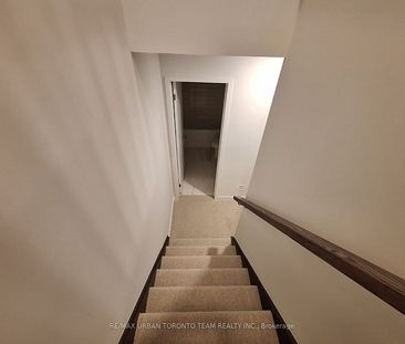 For Lease - 130 Honeycrisp Crescent Unit# 324, Vaughan, Ontario - Photo 4