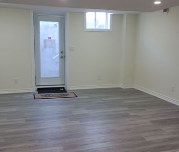 For Lease - 48 Muscovy Drive, Brampton, Ontario - Photo 6