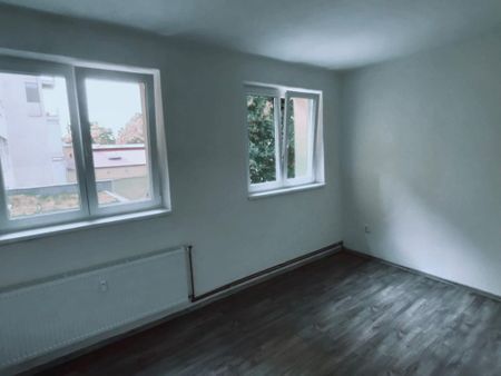 Pronájem bytu 1+kk 30 m2 - Photo 2