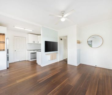 Easy Living in the Heart of Queanbeyan - Photo 1