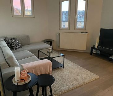 Appartement te huur - Photo 1