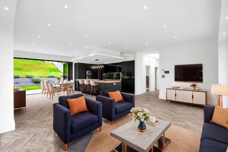 4 bedroom detached house to rent - Photo 3