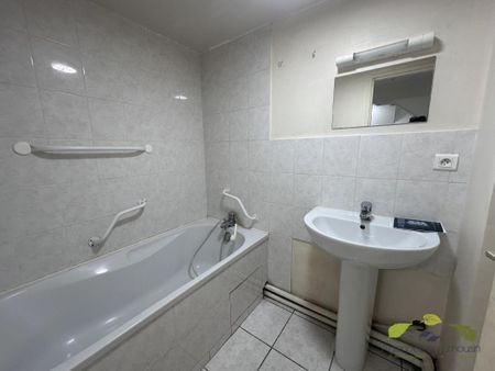 Location Appartement 2 pièces 35m² ST LEONARD DE NOBLAT 87400 - Photo 4