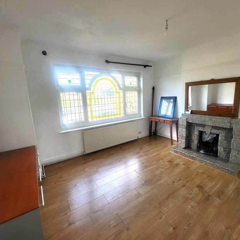 2 bedroom maisonette to rent - Photo 1