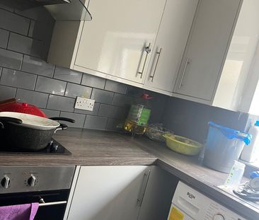 2 Bed Maisonette, Louis Court, B67 - Photo 5