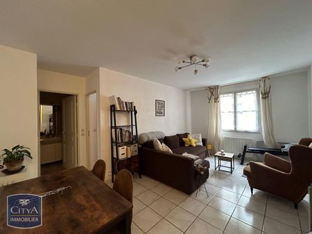 Location Appartement 2 pièces 40m² RAMBOUILLET 78120 - Photo 2